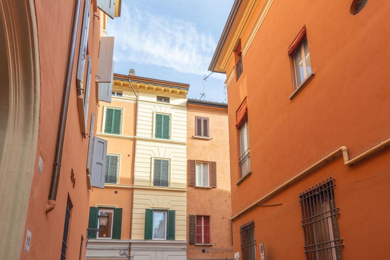Garisenda, Bologna By Short Holidays Bagian luar foto